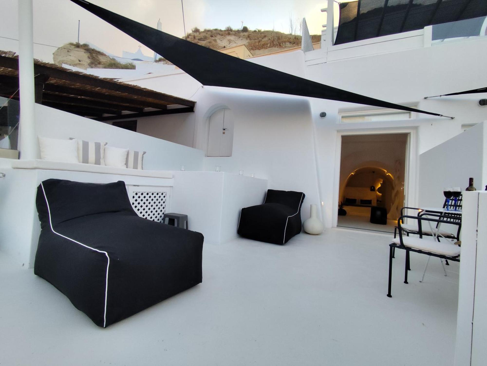The Magic Luxury Cave Suites Vothon ภายนอก รูปภาพ