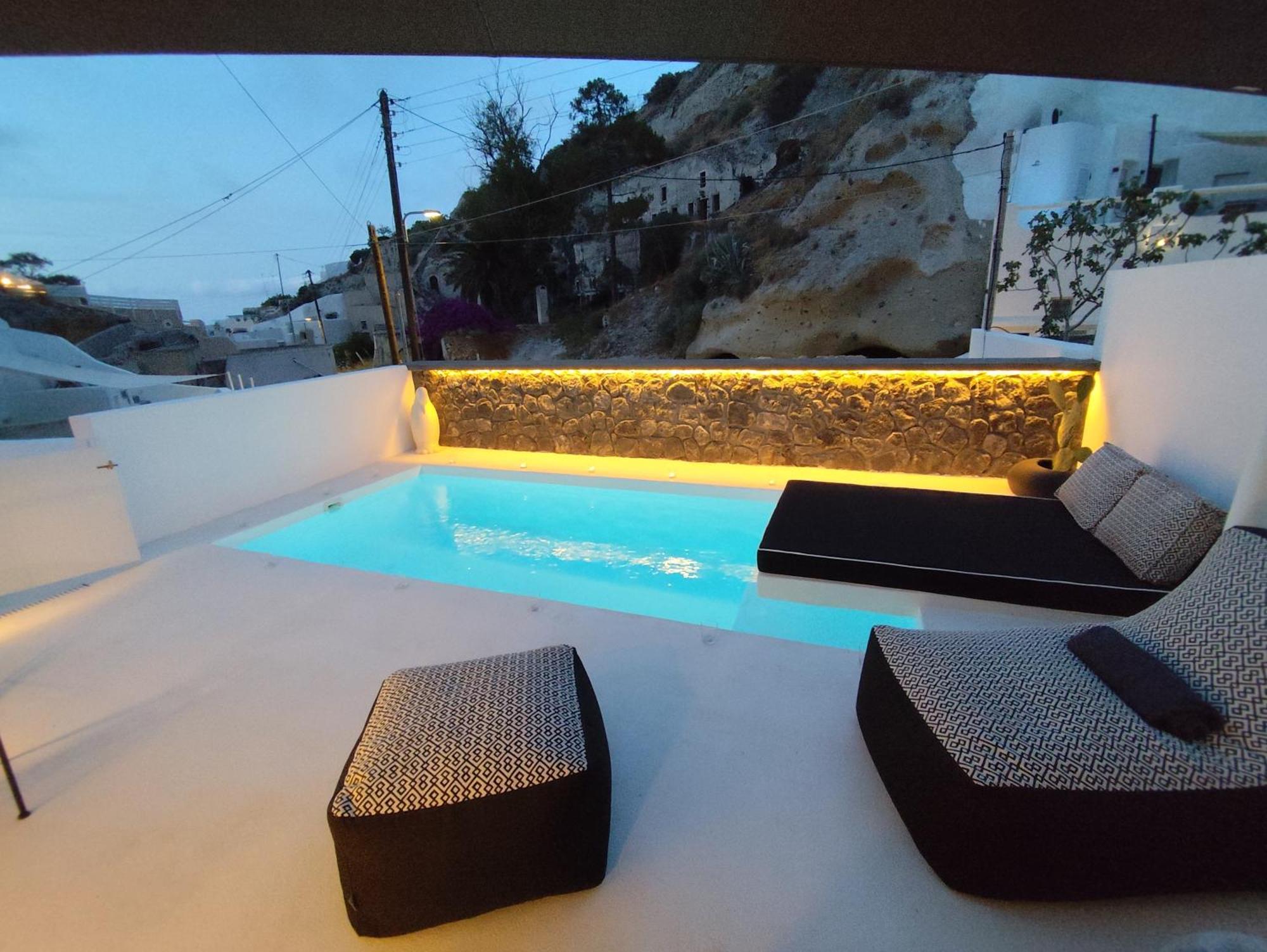 The Magic Luxury Cave Suites Vothon ภายนอก รูปภาพ