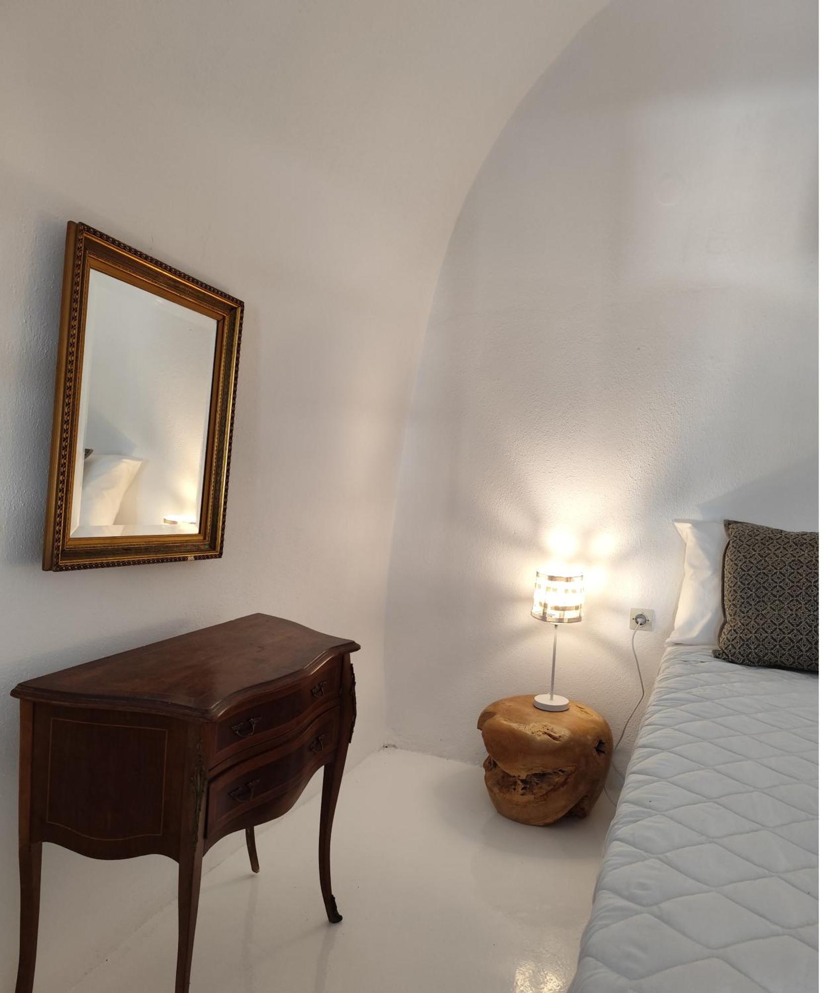 The Magic Luxury Cave Suites Vothon ภายนอก รูปภาพ